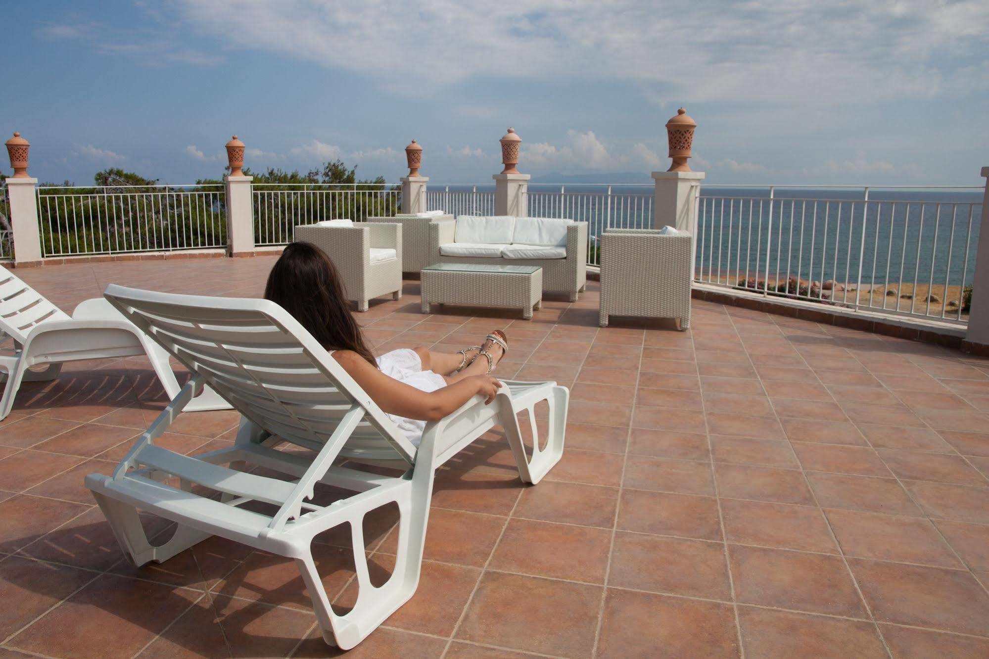 Yachting Club Mare Hotel