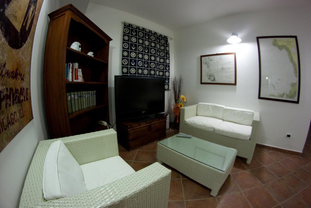 Yachting Club Mare Gioiosa Marea
