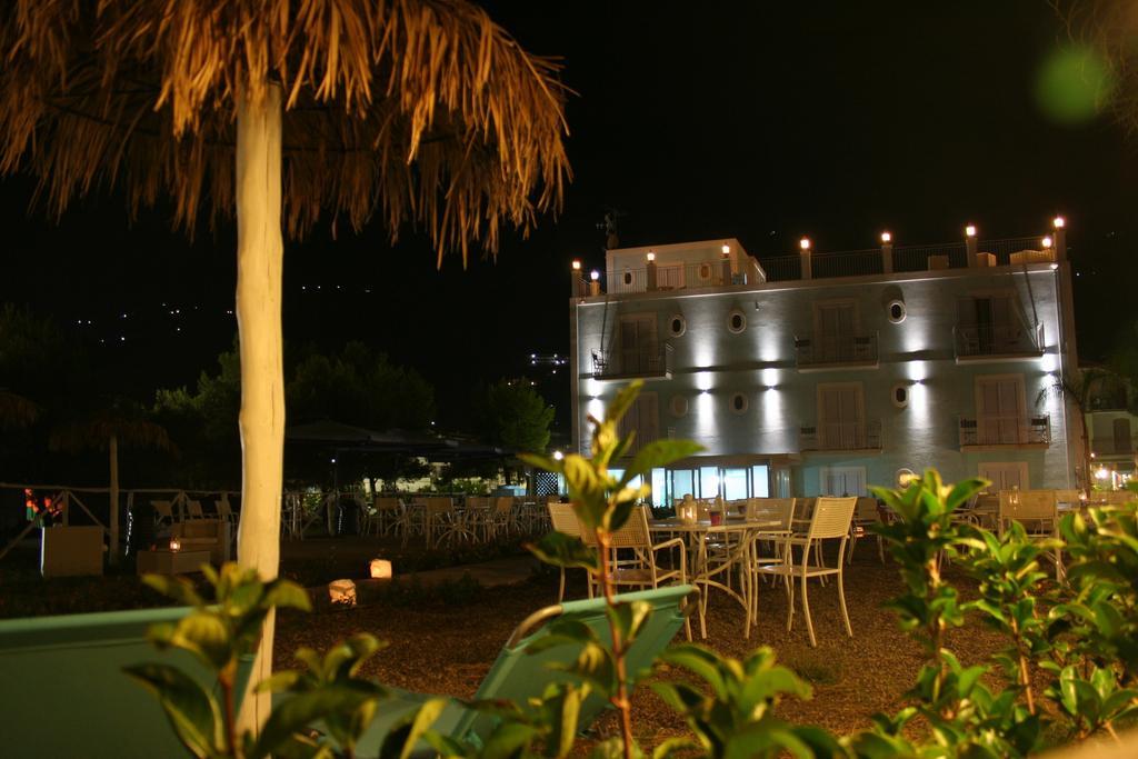 Yachting Club Mare Hotel Gioiosa Marea