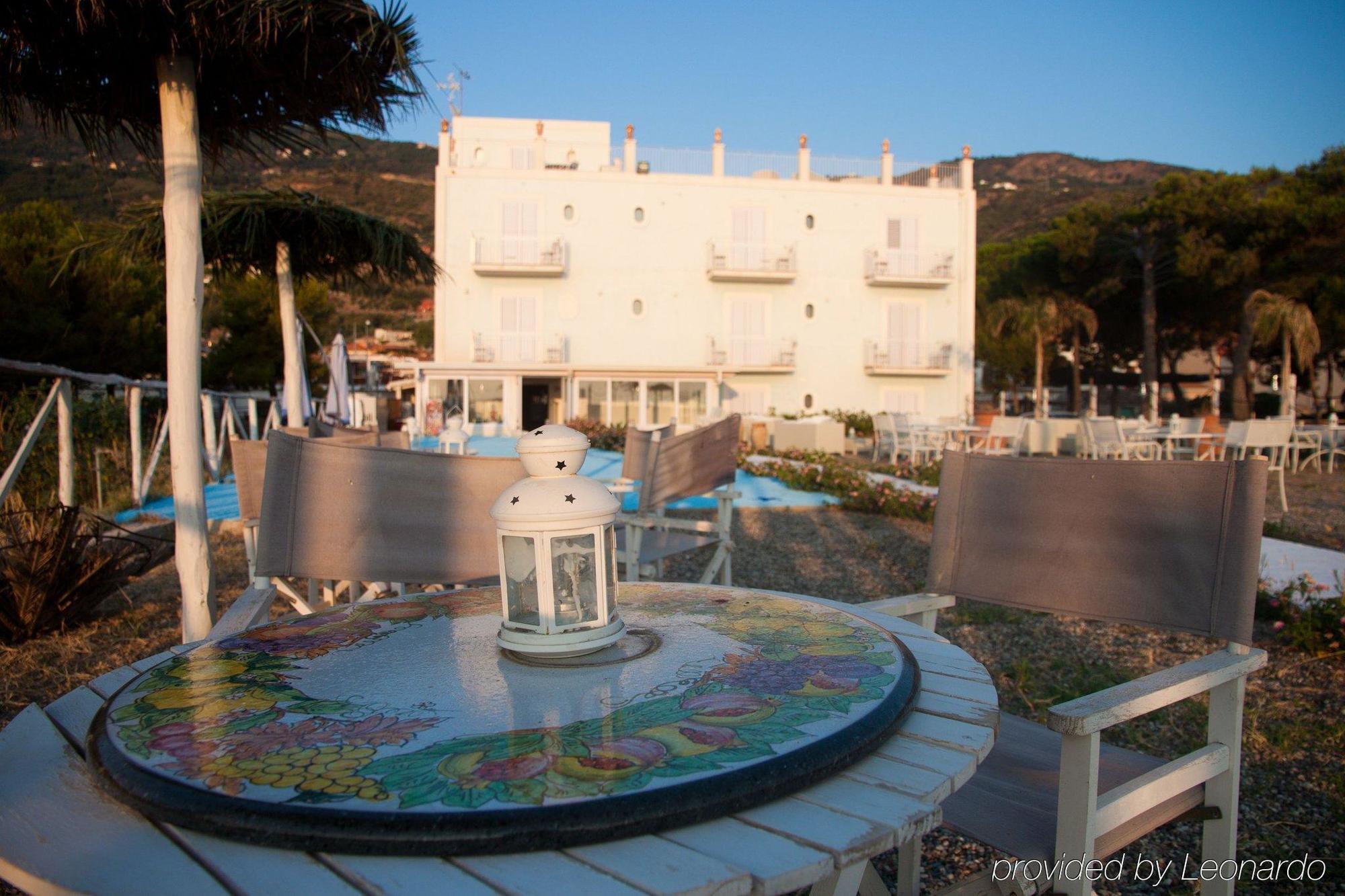Yachting Club Mare Hotel Gioiosa Marea
