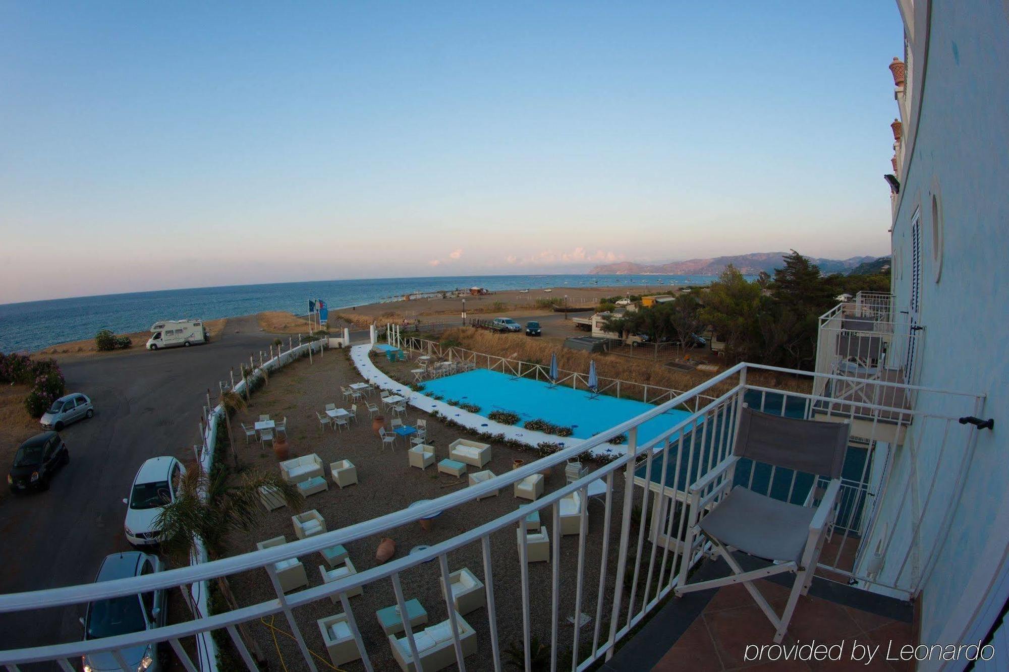 Hotel Yachting Club Mare Gioiosa Marea