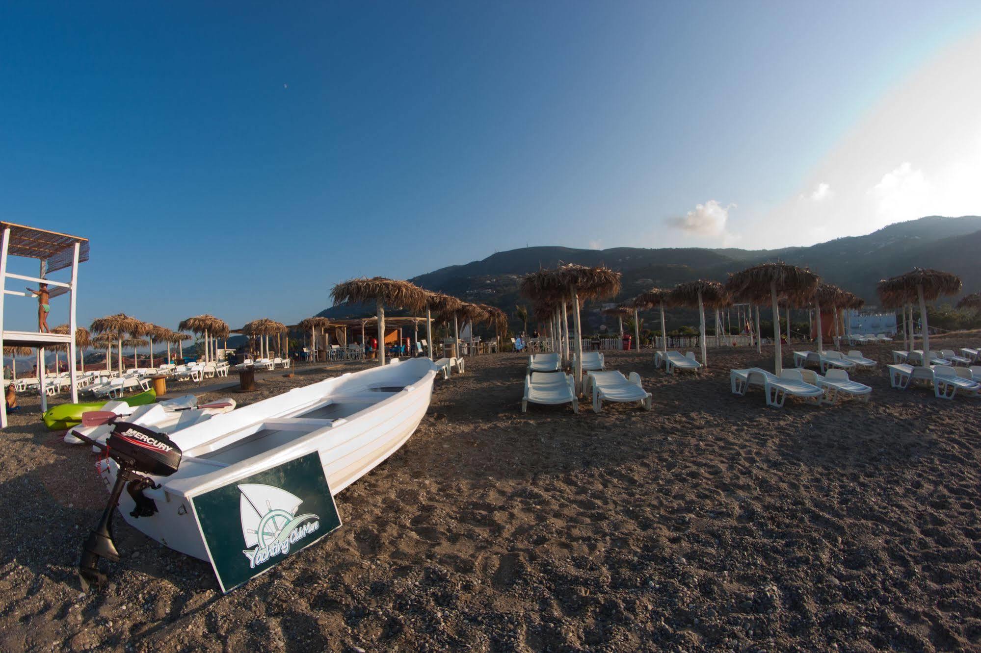Yachting Club Mare Hotel 3*