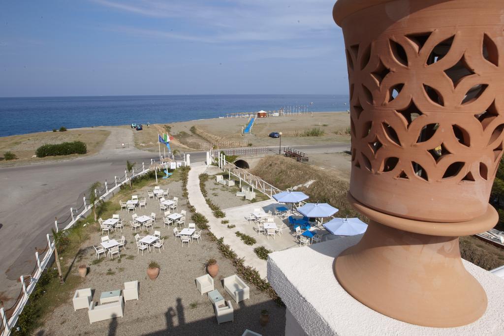 Yachting Club Mare Hotel 3*